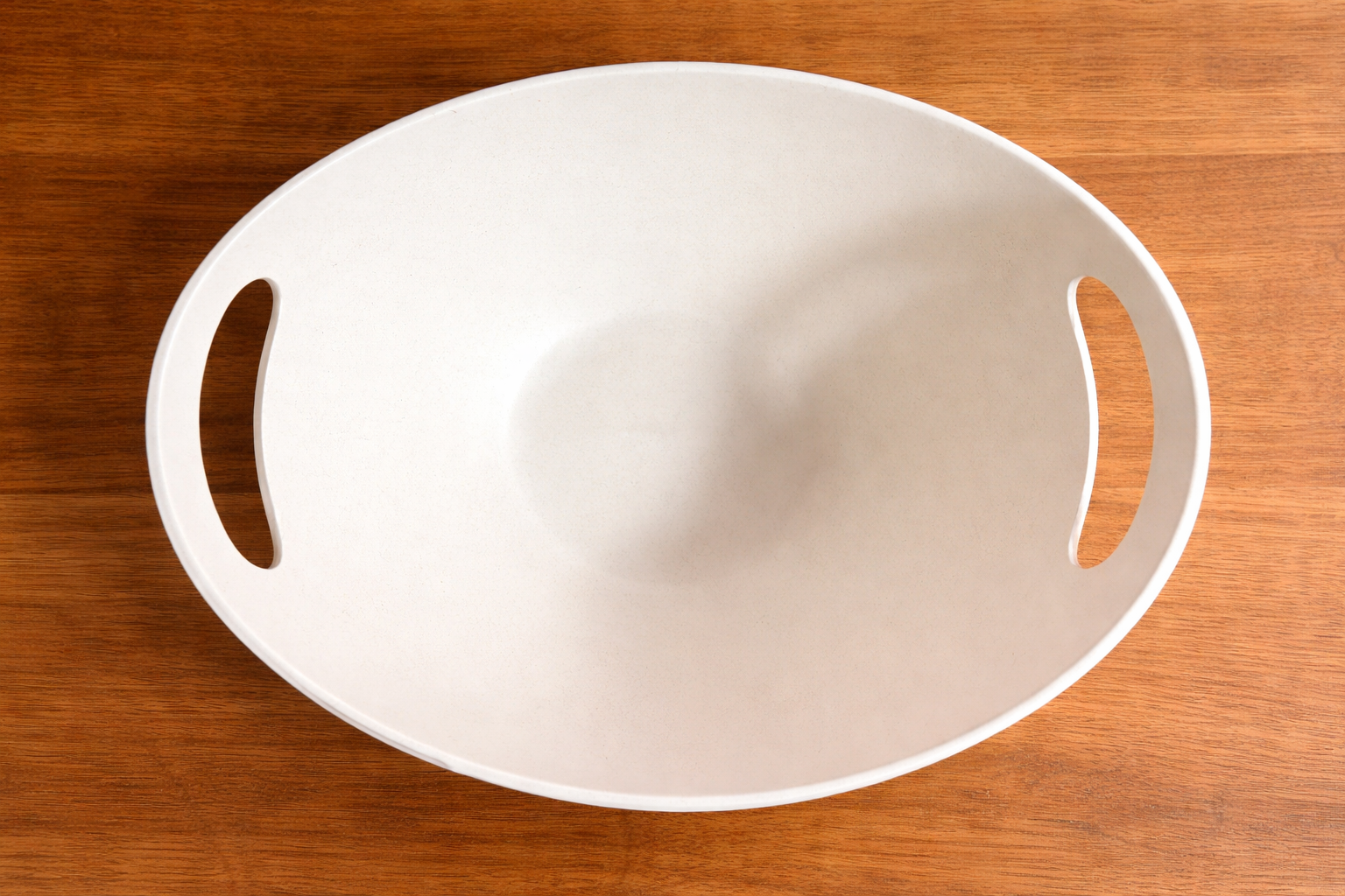 Tuscan Earth Large Serving Bowl with Integrated Handles