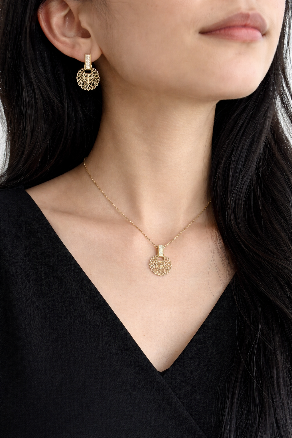 Intricate Filigree Tree of Life Circle Set