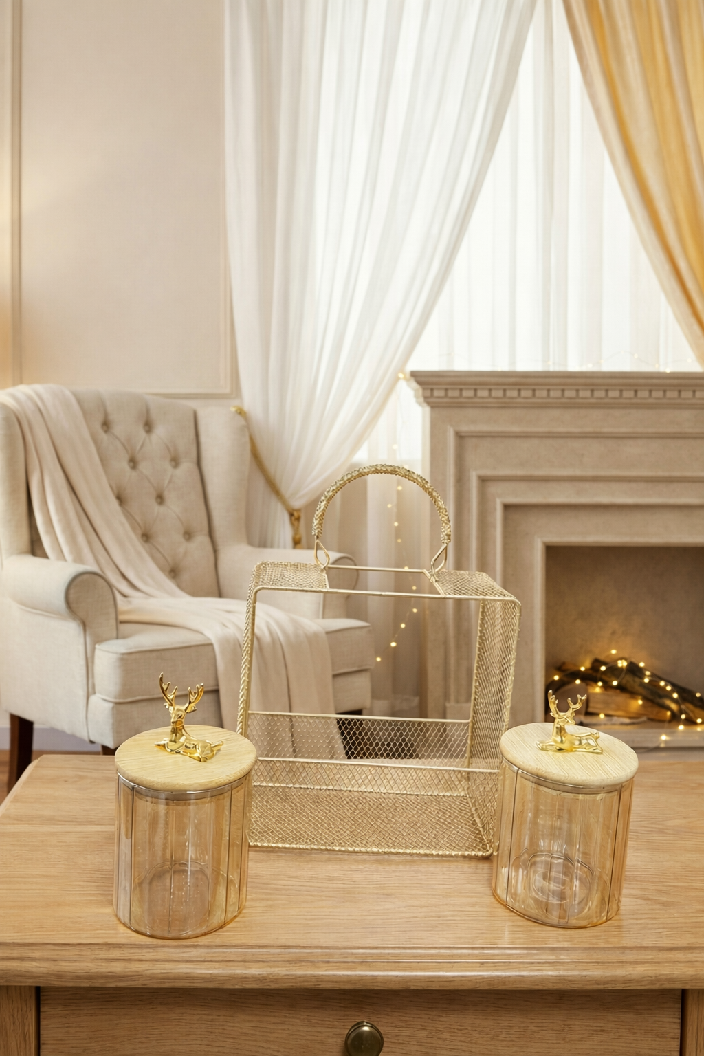 Luxury Gold Mesh Hamper Basket with Deer-Lid Jars