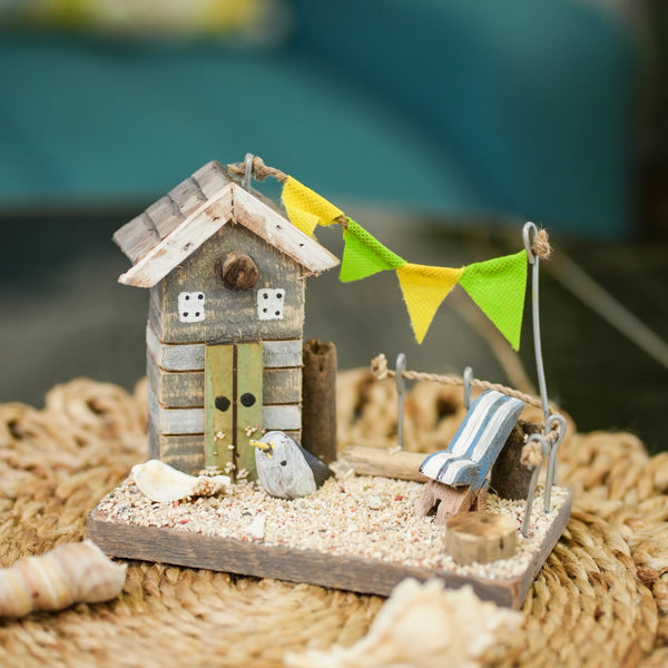 TIMBER KALA'S DRIFTWOOD WOODEN HOUSE WITH PATIO FOR DECOR